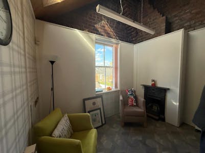 Office To Let in Jesmond, Newcastle upon Tyne, Office To Let - Internal 1.jpg