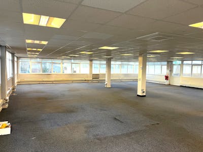 Unit 4 Clark Avenue, Porte Marsh Industrial Estate, Calne, Office To Let - 1 bright.jpg