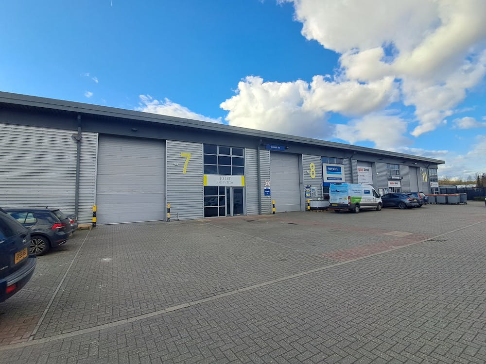 Unit 7, IO Trade Centre - 1000011173.jpg