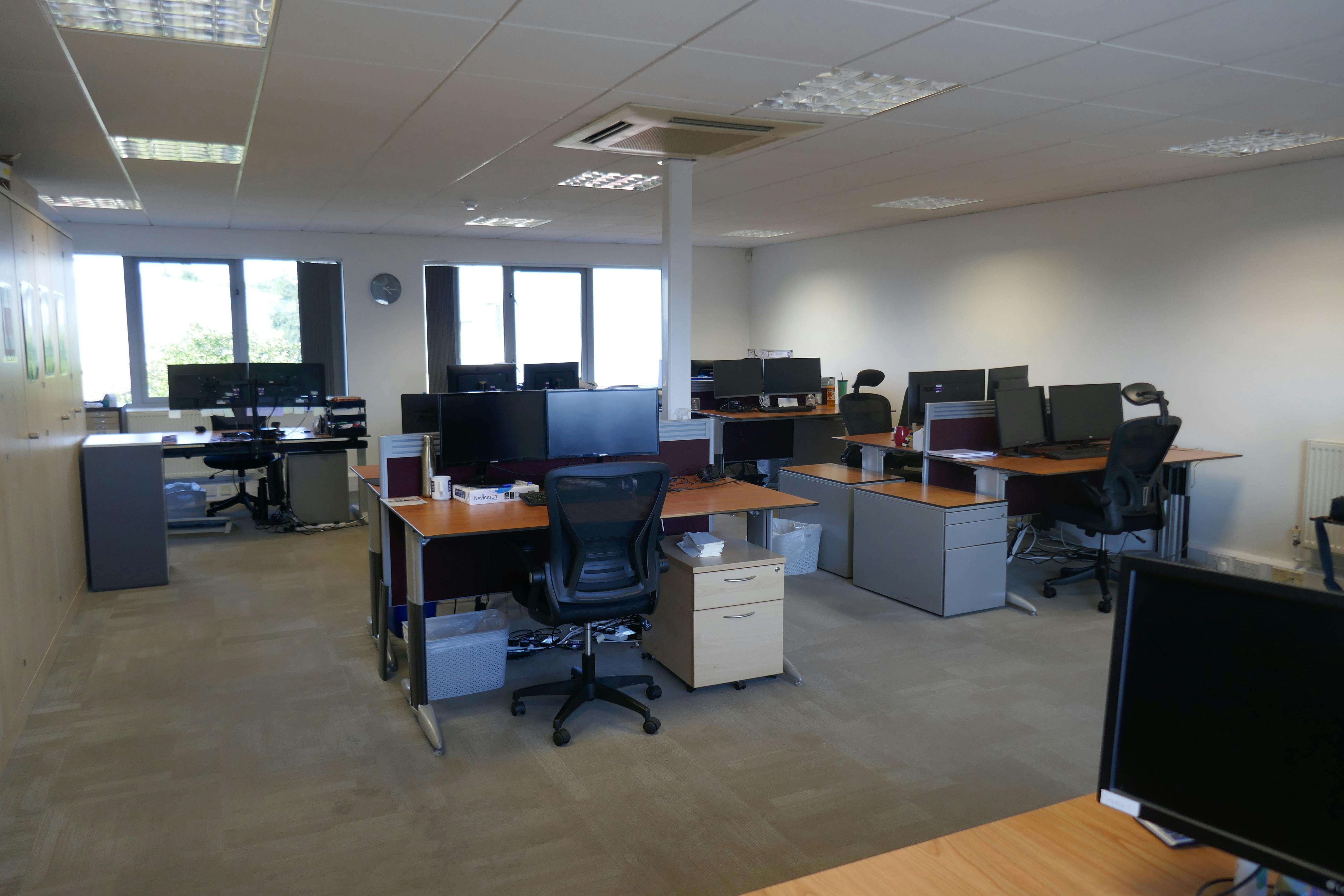 Unit 3 RO24, Harlow, Offices To Let - P1050812.JPG