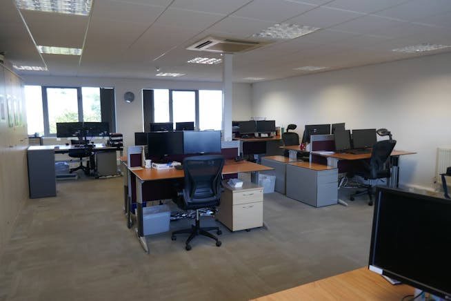 Unit 3 RO24, Harlow, Offices To Let - P1050812.JPG