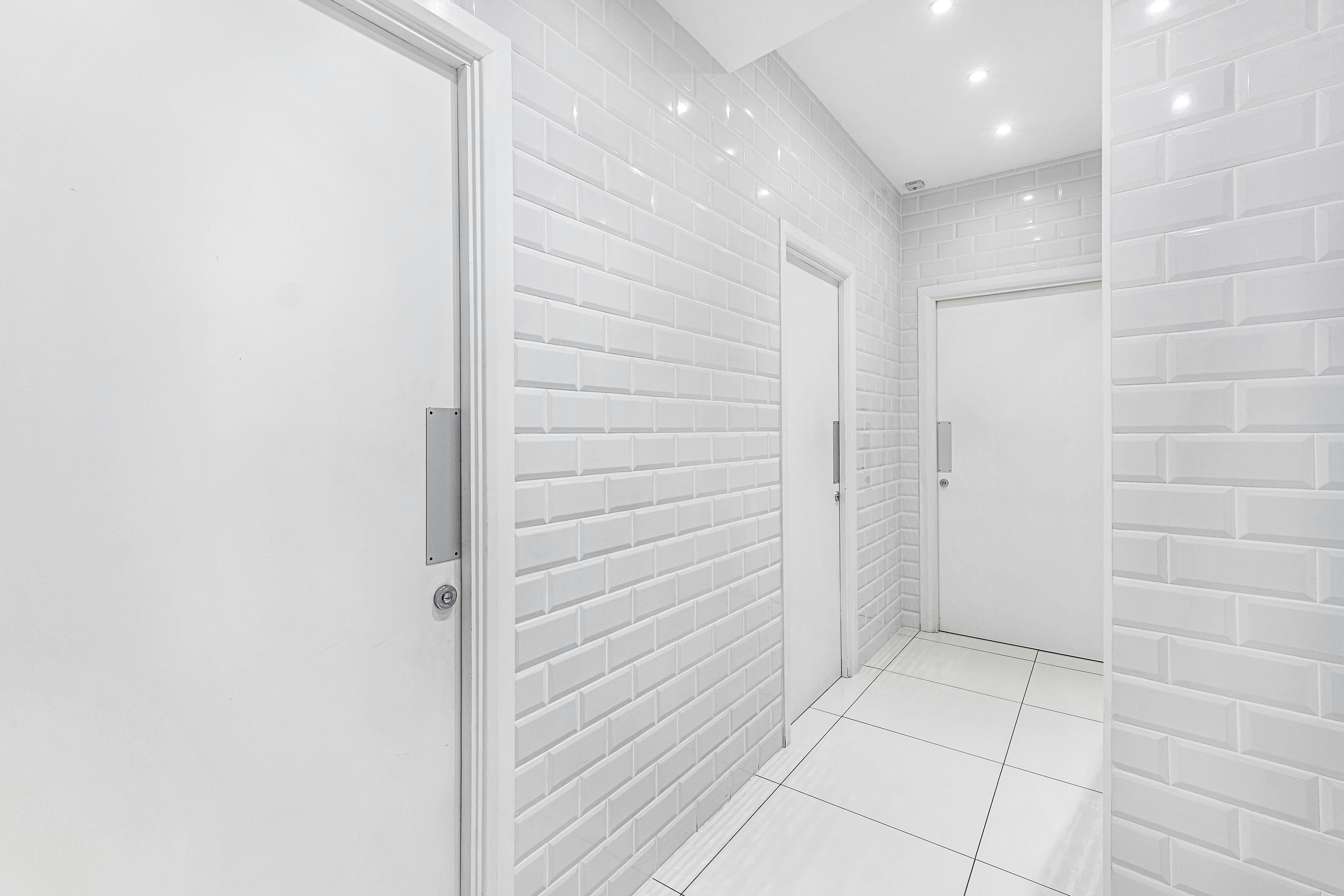 Unit 2, 65 Dalston Lane, London, Offices / Retail, For Sale Stirling