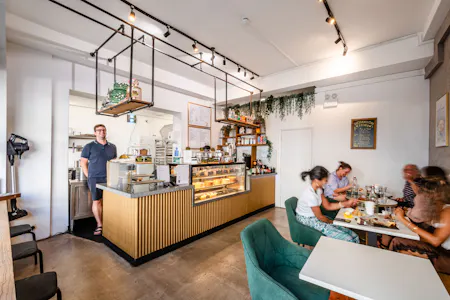 146 Battersea High Street, London, Leisure Lease Assignment - Battersea High St 146 - Low Res 11.jpg