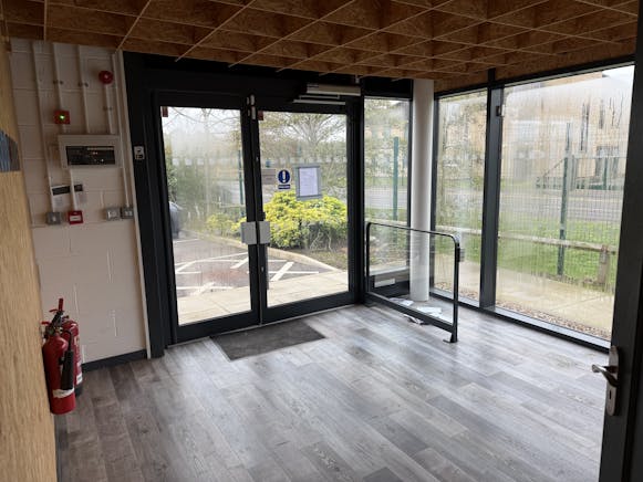 Unit A1, Ollerton, Industrial/Logistics To Let - IMG_8426.jpeg