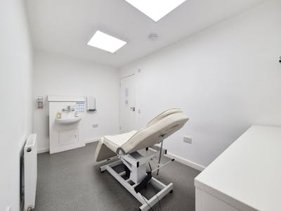 1827 Maryhill Road, Glasgow, Retail For Sale - room4_3.jpg