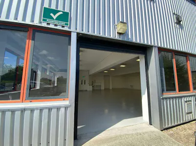 Block 14 Offices, Glasgow, Light Industrial / Office To Let - Screenshot 2026-08-06 144710.jpg