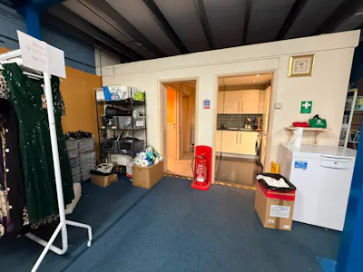 Unit 17, Newlands End, Basildon, Industrial To Let - WhatsApp Image 2026-08-27 at 1.22.02 PM (12).jpeg