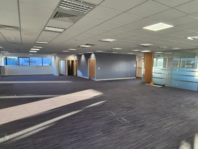 Unit B1, Stockport, Office To Let - 20261022_165959.jpg