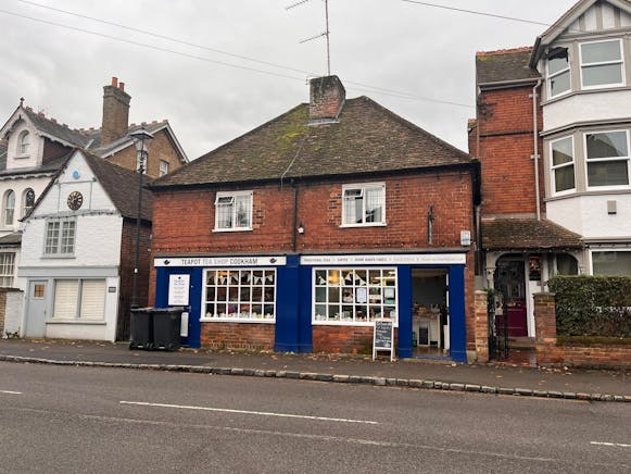 1 & 2 Clieve Cottages, Cookham, Investment / Retail For Sale - IMG_2718.JPEG