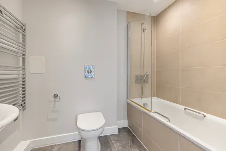 Edge Apartments, London, Residential Flat To Let - Bathroom