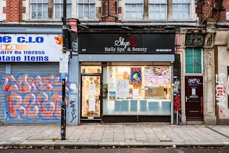 237 Mare Street, London, Retail For Sale - Mare St 237  Low Res 5.jpg