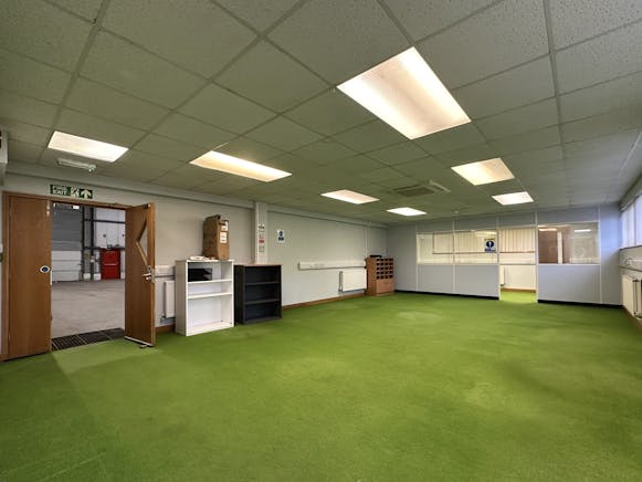 Unit A1, Bramingham Business Park, Luton, Industrial For Sale - IMG_2970.JPG