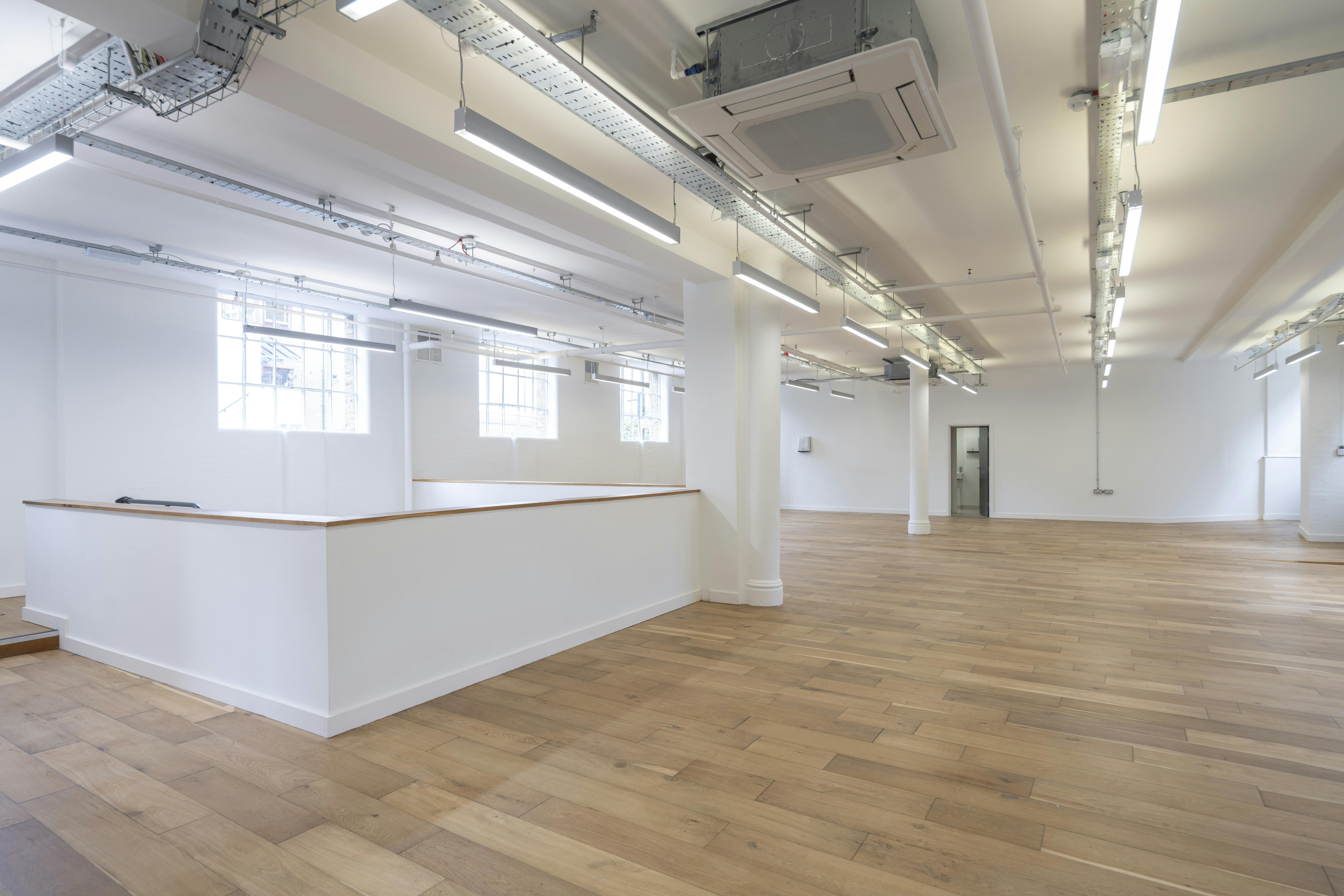 Unit 2, Waterside, 44-48 Wharf Road - MC41867493HR.jpg