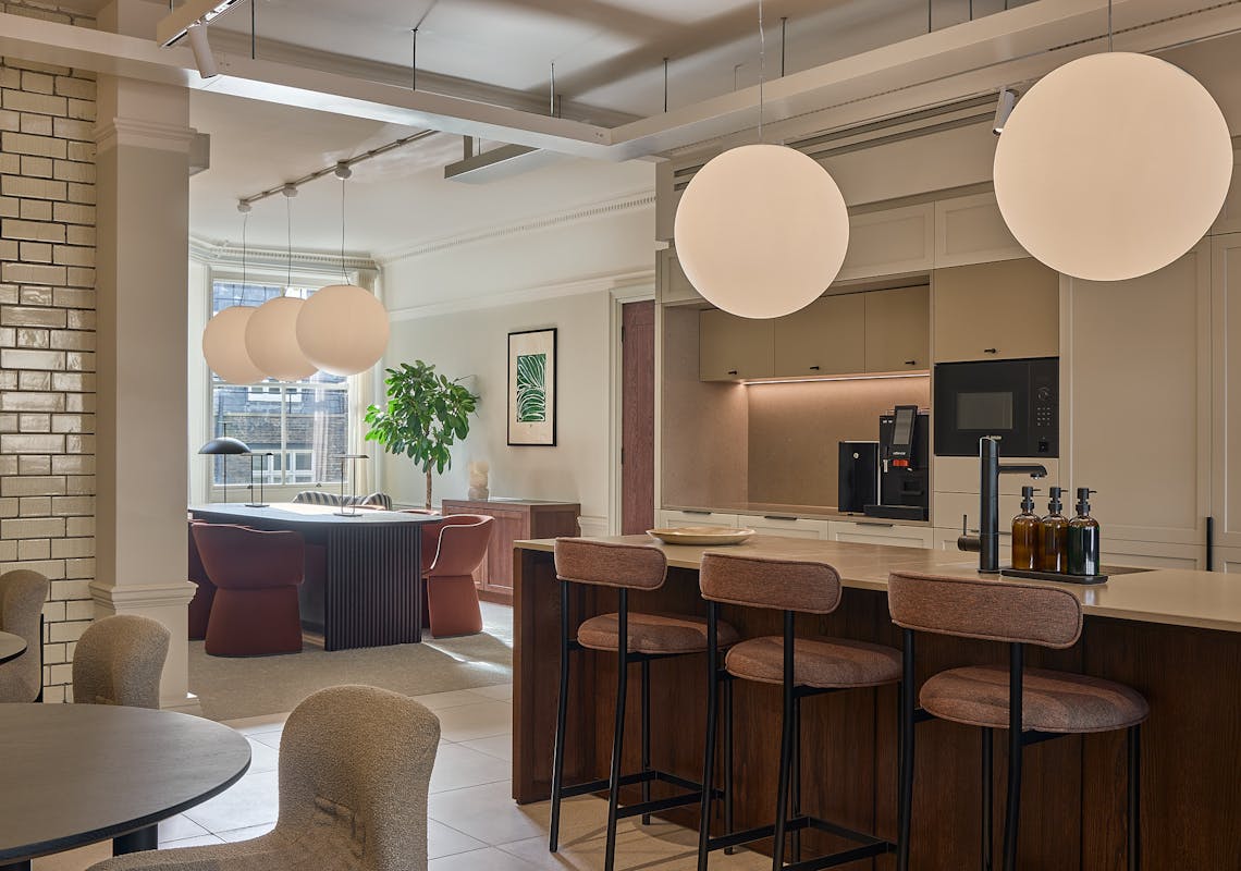 170_Piccadilly_L3WEdReeve11.jpg 170 Piccadilly, Office / Serviced Office To Let - 170_Piccadilly_L3WEdReeve11.jpg