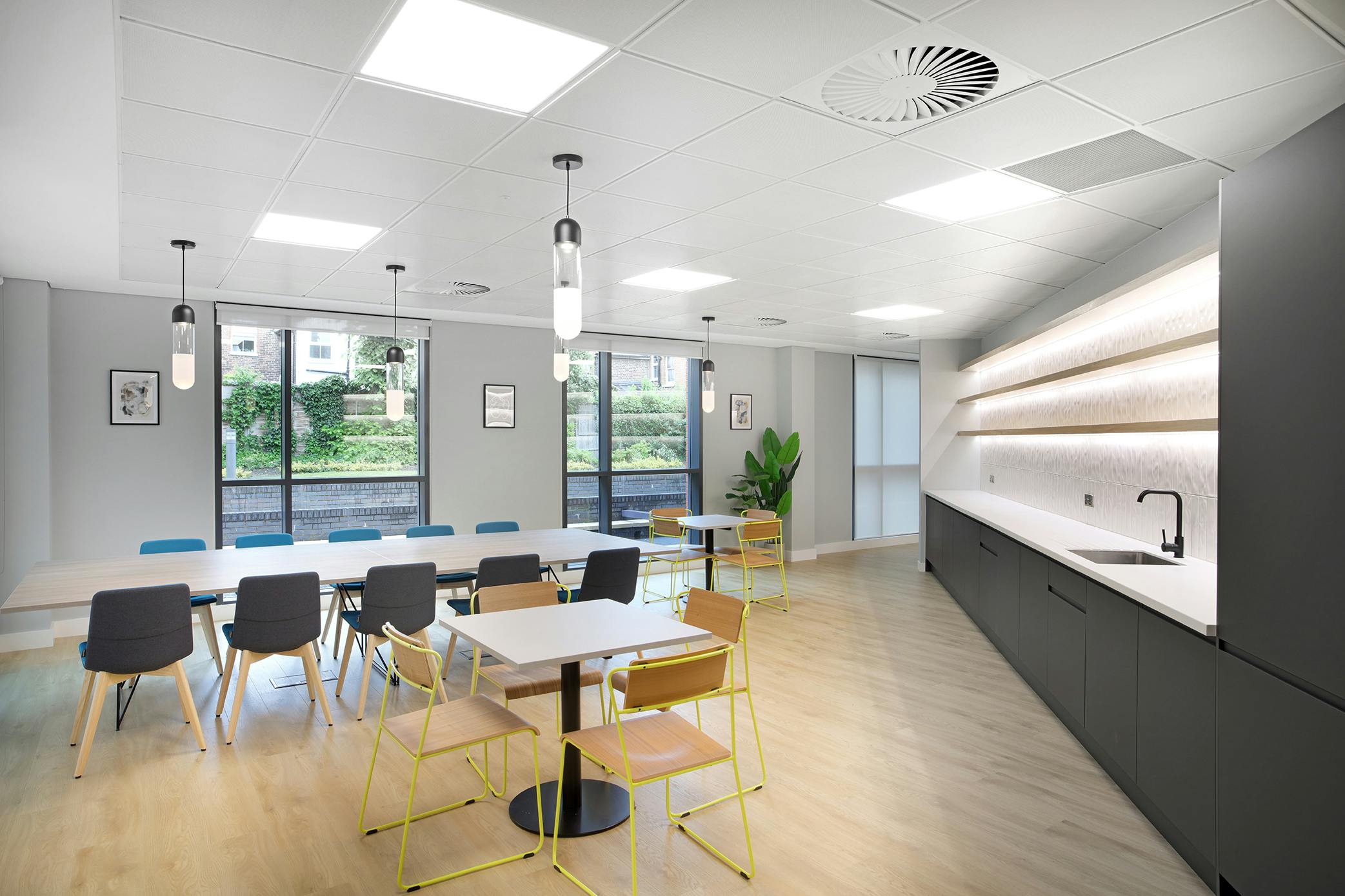 65 Woodbridge Road, Guildford, Office To Let - AWP_3792.jpg