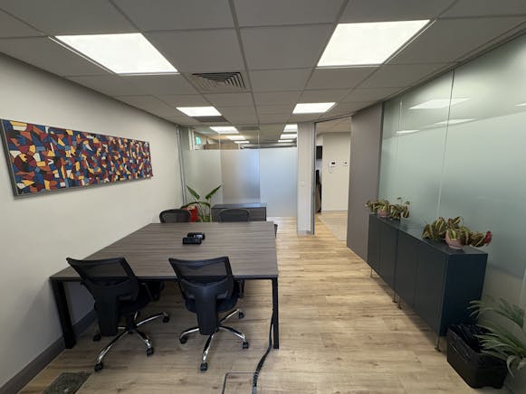 1 Milkhouse Gate, Suite 4 (Part), Guildford, Offices / Serviced Offices To Let - IMG_1218.jpg