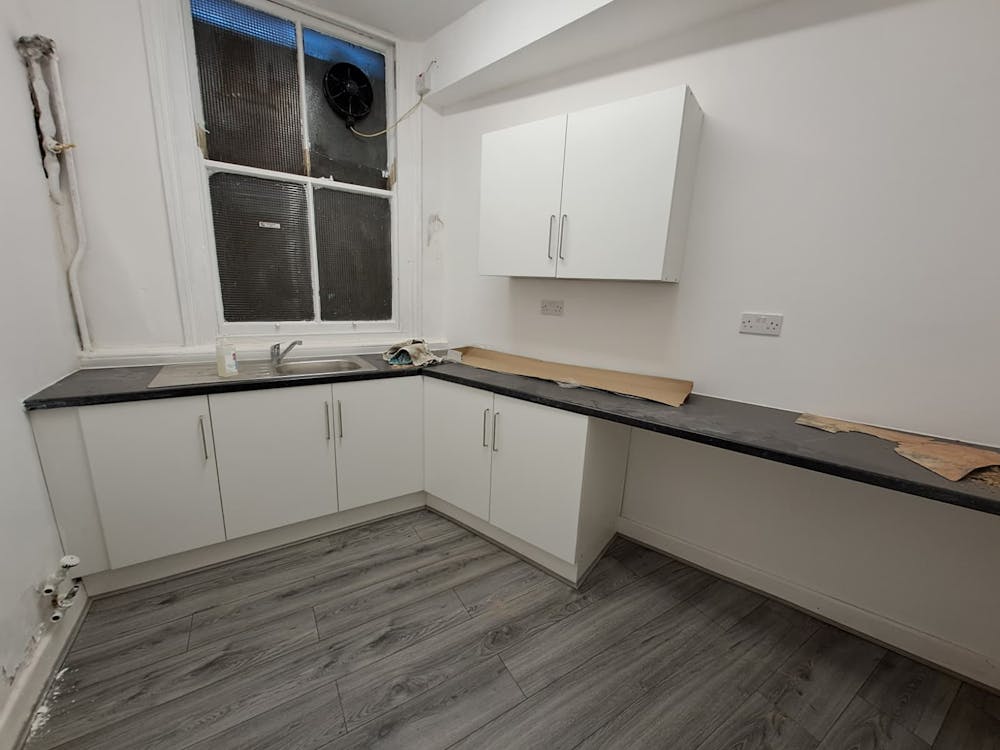 Enterprise Centre, 260-262 Dudley Road - Photo 15-04-2026, 14 38 59 (3).jpg