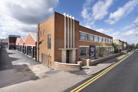 Lumiere - The HQ Building, 5 Elstree Way, Borehamwood, Office To Let - IW160425STI005.jpg