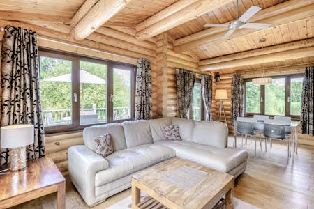 Weybread Lakes and Lodges, Mill Lane, Diss, Caravan Park - Holiday / Leisure For Sale - Log cabin interior