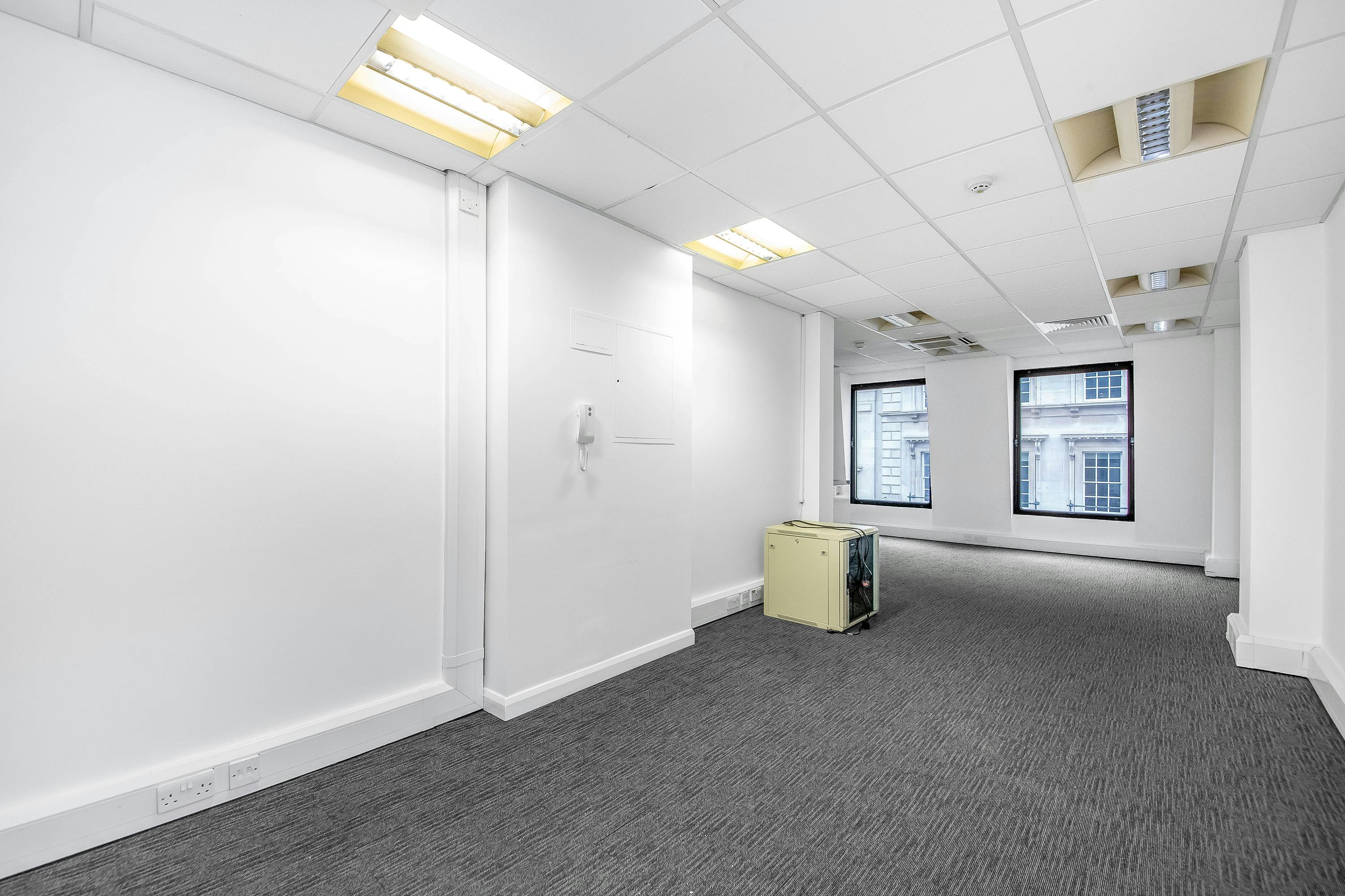 4th Floor, 5 Conduit Street, London, Office To Let - IMG_0619.jpg