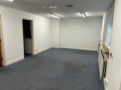The River Wing & Tower House, Chesham, Office To Let - IMG_0343.JPG