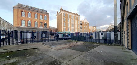 128 Three Colts Lane & 8A Cudworth Street, London, Industrial To Let - 20230127_163928.jpg