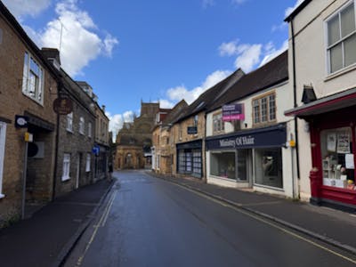 36 Long Street, Sherborne, Development / Investment / Residential / Retail For Sale - IMG_2223.JPG
