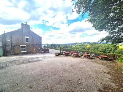 The Hunters Inn, 105 Marple Road, Glossop, Leisure To Let - 20250808_161435.jpg