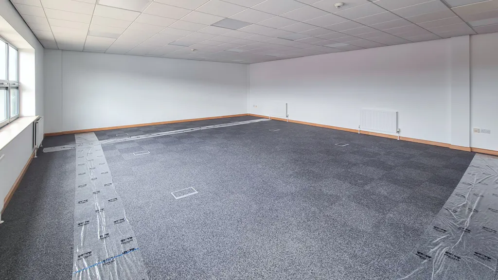 3-OFFICE_1