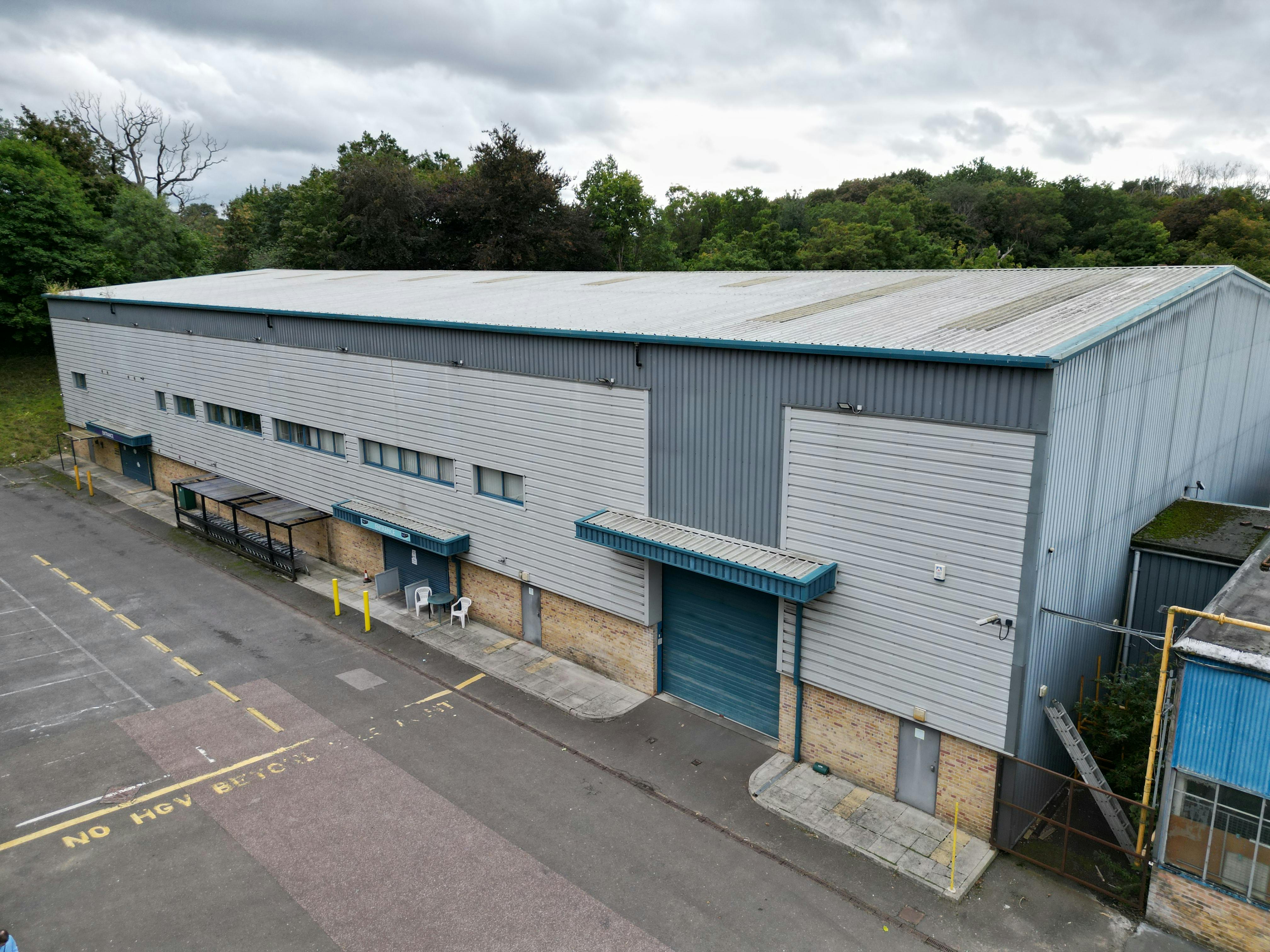 Lyden House, Harlow, Industrial To Let - DJI_0917.JPG