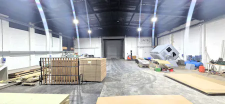 Unit 1 & Unit 2, Lyndean Industrial Estate, London, Industrial To Let - 20260408_153922 - Edited.jpg