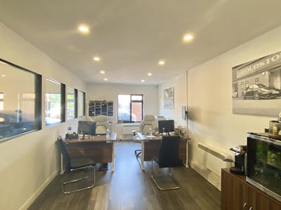 7-10 Station Approach, Hitchin, Automotive / Automotive Roadside (Car Showroom) / Industrial / Industrial Park / Light Industrial / Motortrade / Trade Counter / Trade Counter / Showroom / Workshops / Yard To Let - Image 8