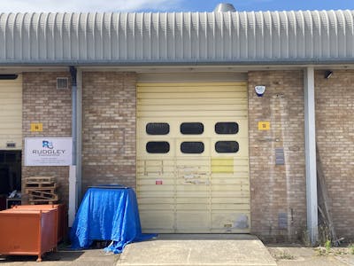 13 Rabans Close, Rabans Lane Industrial Estate, Aylesbury, Industrial To Let - 1.jpeg