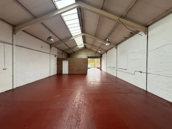 Tennant Avenue, East Kilbride, Industrial To Let - WhatsApp Image 2026-08-05 at 21.20.22 (1).jpeg
