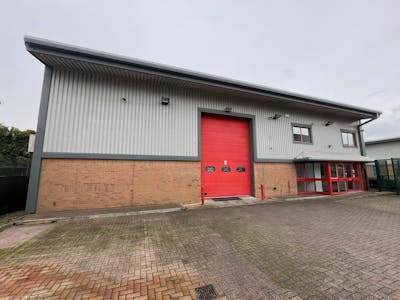 Unit 1 Cornbrash Park, Bumpers Farm Industrial Estate,, Chippenham, Industrial / Warehouse To Let - 3.jpg