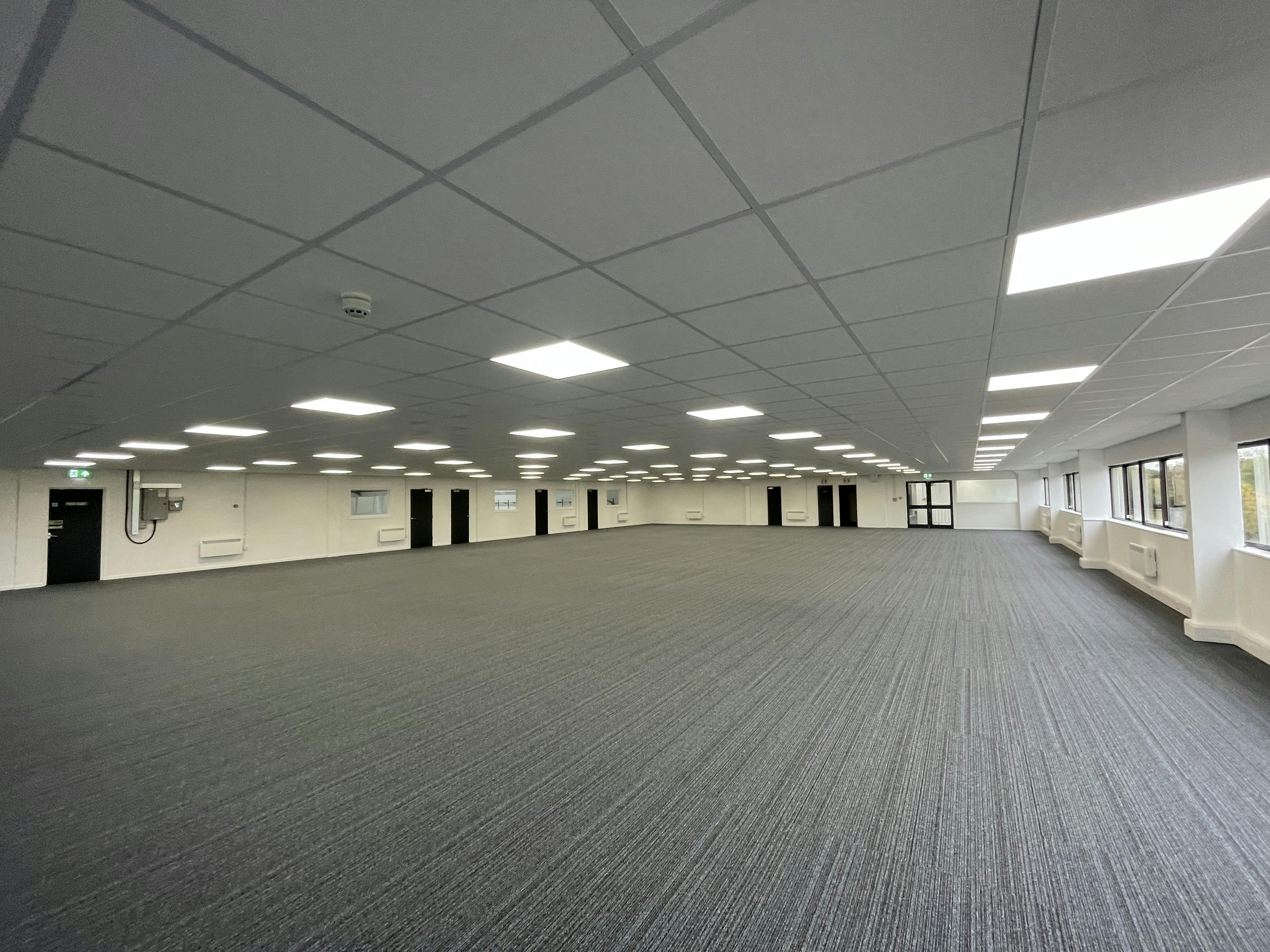 Unit B, Irton House, Chalgrove, Industrial To Let - IMG_4982.JPG