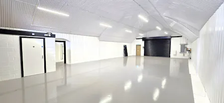 Arch 451, Andre Street, London, Industrial To Let - 20260508_124726(0) - Edited.jpg