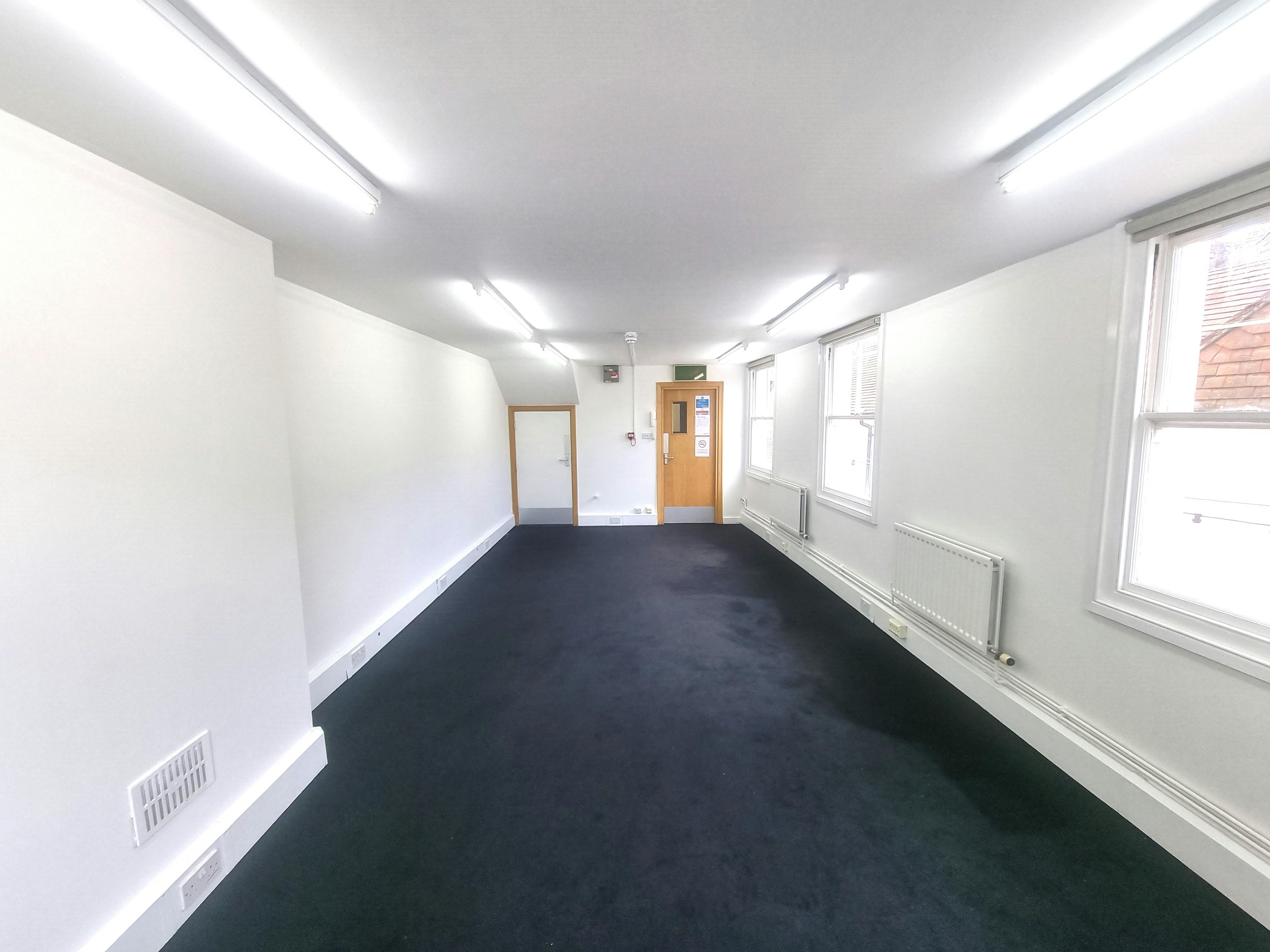 Office B, 24 Piries Place, Horsham, Office To Let - 20230706_125501.jpg
