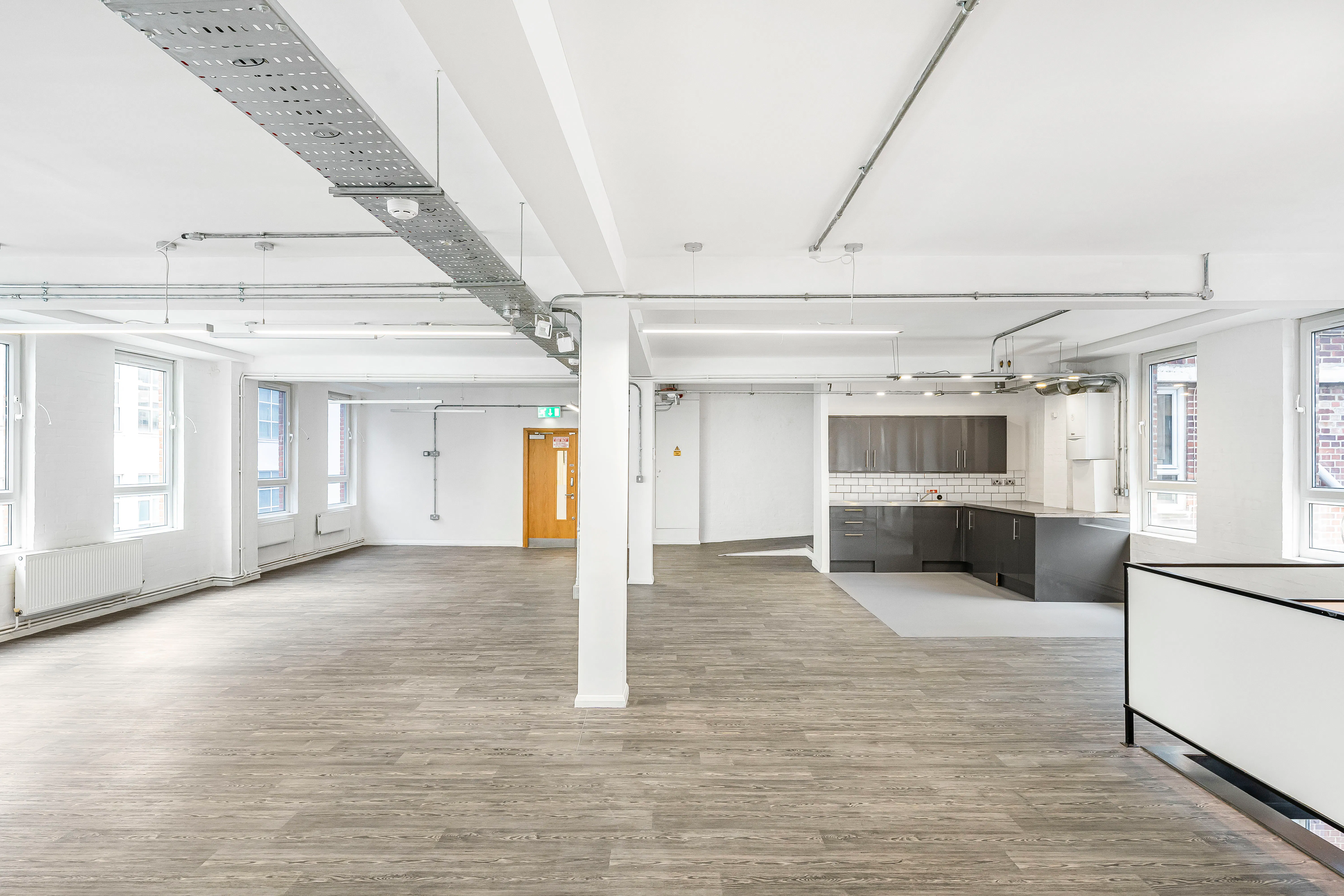 3rd and 4th Floors Universal House, London, Offices, To Let - Stirling ...