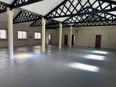 24 Bates Road, Romford, Industrial / Industrial/Logistics / Warehouse / Workshops To Let - Unit 24 Bates Road - Warehouse ii.jpg