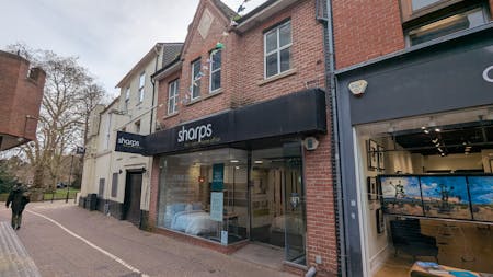 14 Chain Street, Reading, Class E Retail / Leisure / Investment - Retail & Leisure / Retail / Retail - In Town For Sale - PXL_20260313_152542803.jpg