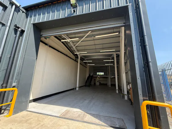 Unit 6, Amber Business Park, Canvey Island, Industrial To Let - WhatsApp Image 2026-06-26 at 14.27.45 (4).jpeg