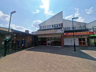 Unit 3 Buckskin Parade, Basingstoke, Retail To Let - 20260717_142503.jpg