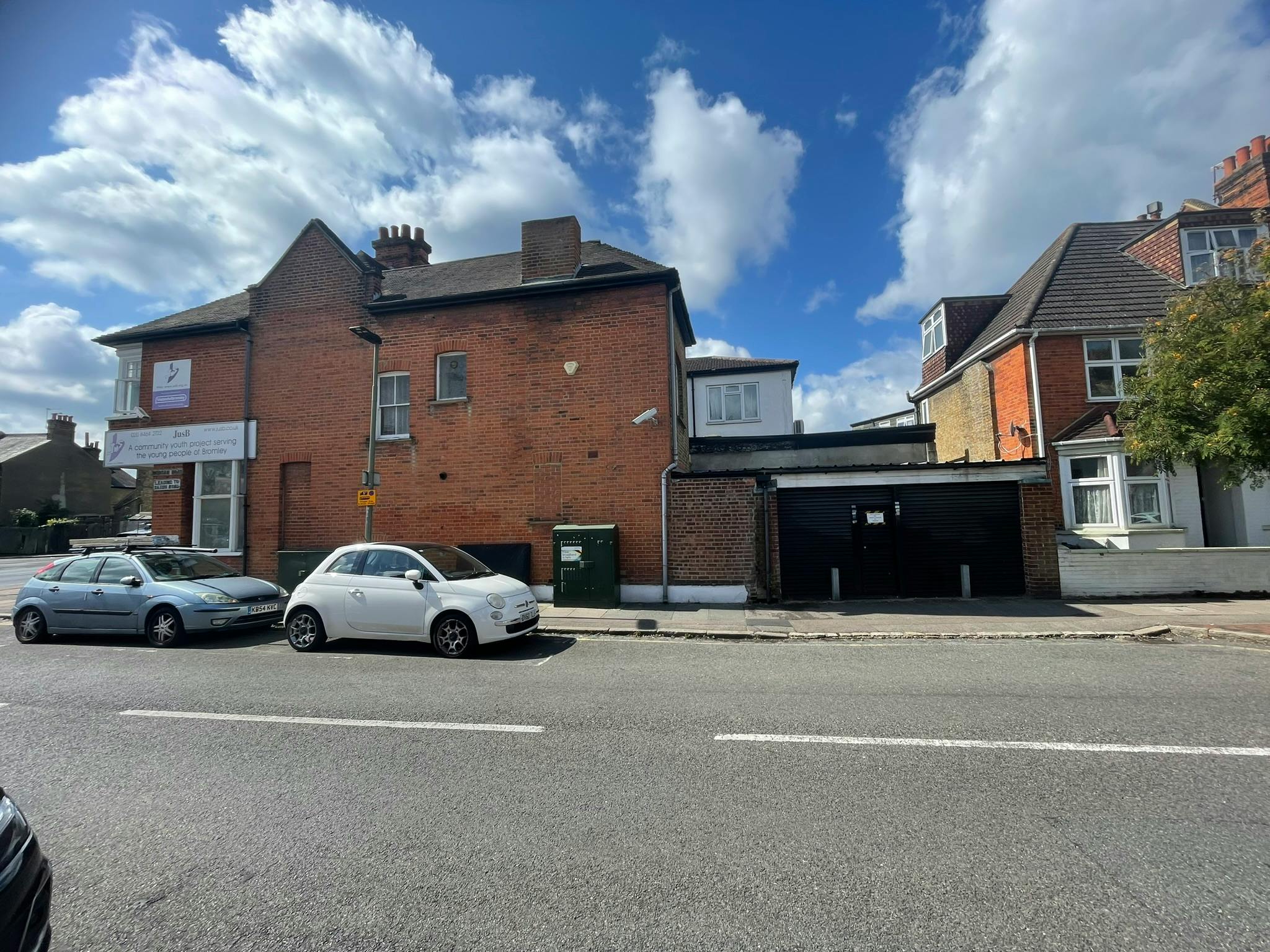 Industrial Unit in Green Street Green - photo 2
