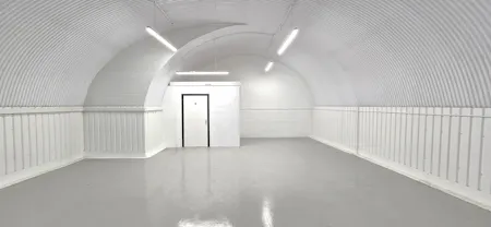 Arch 86, Cable Street, Shadwell, London, Industrial To Let - 20260706_175729 - Edited.jpg