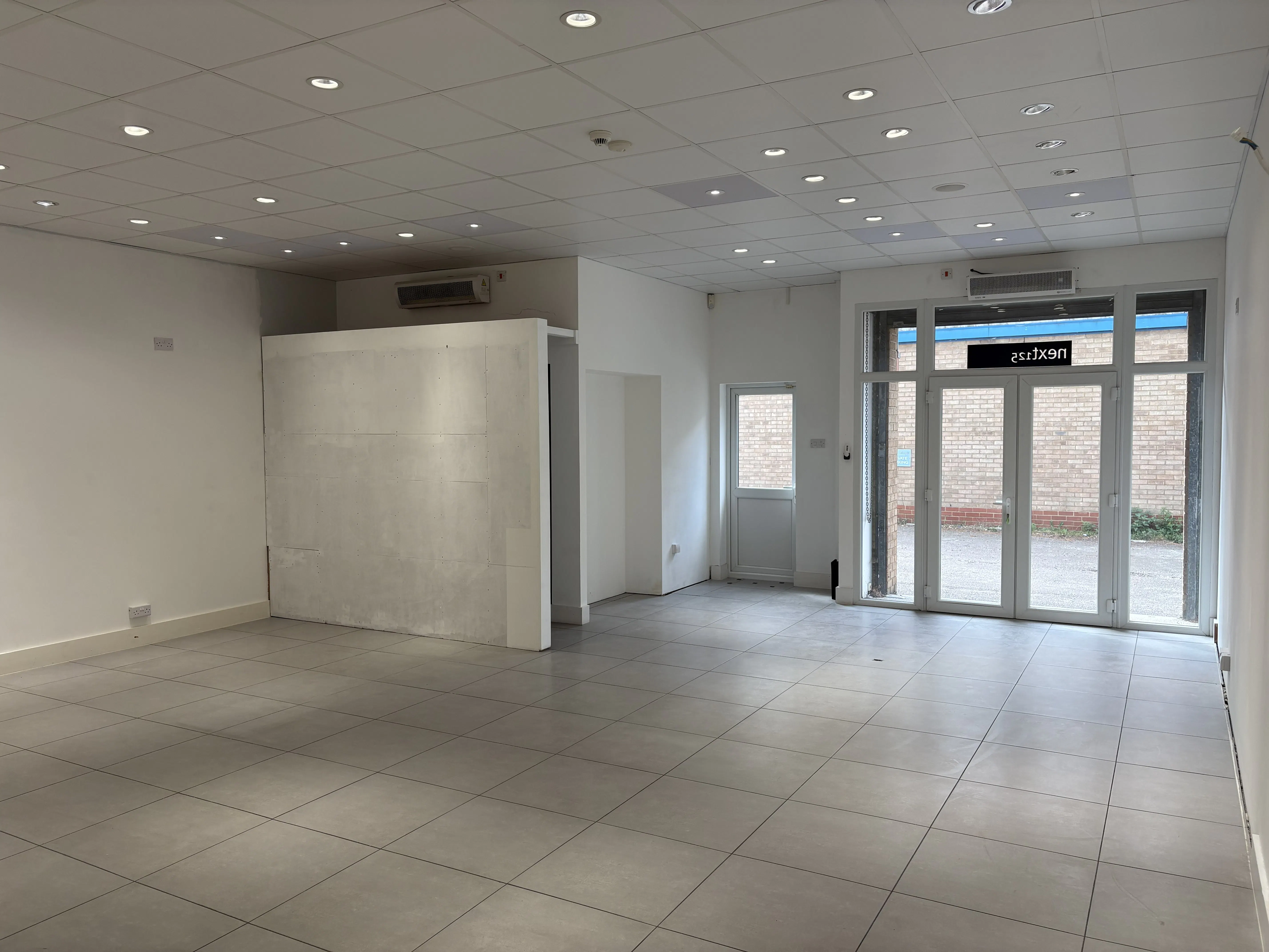 Unit 4 Sheffield House, Cheshunt, Industrial For Sale - IMG_0554.jpeg