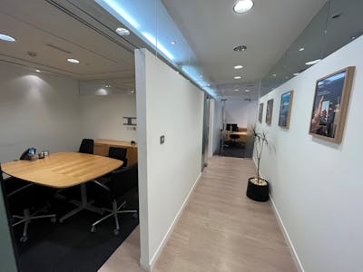 Fully Fitted Office, DIFC - Gate Precinct 3, Dubai, Office To Let - 5.jpg