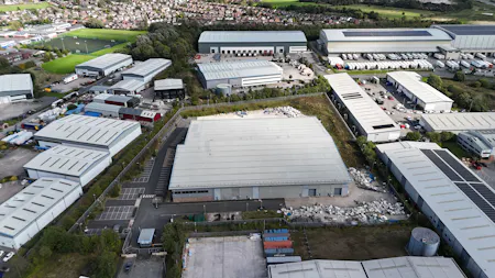 T86, Pilsworth Road, Heywood, Industrial/Logistics To Let - dji_fly_20260909_154812_0288_1788979288884_photo.jpg