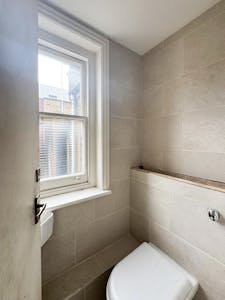 34-35 Eastcastle Street, 4th Floor, London, Office To Let - Image  20250604T152746853edit.jpg