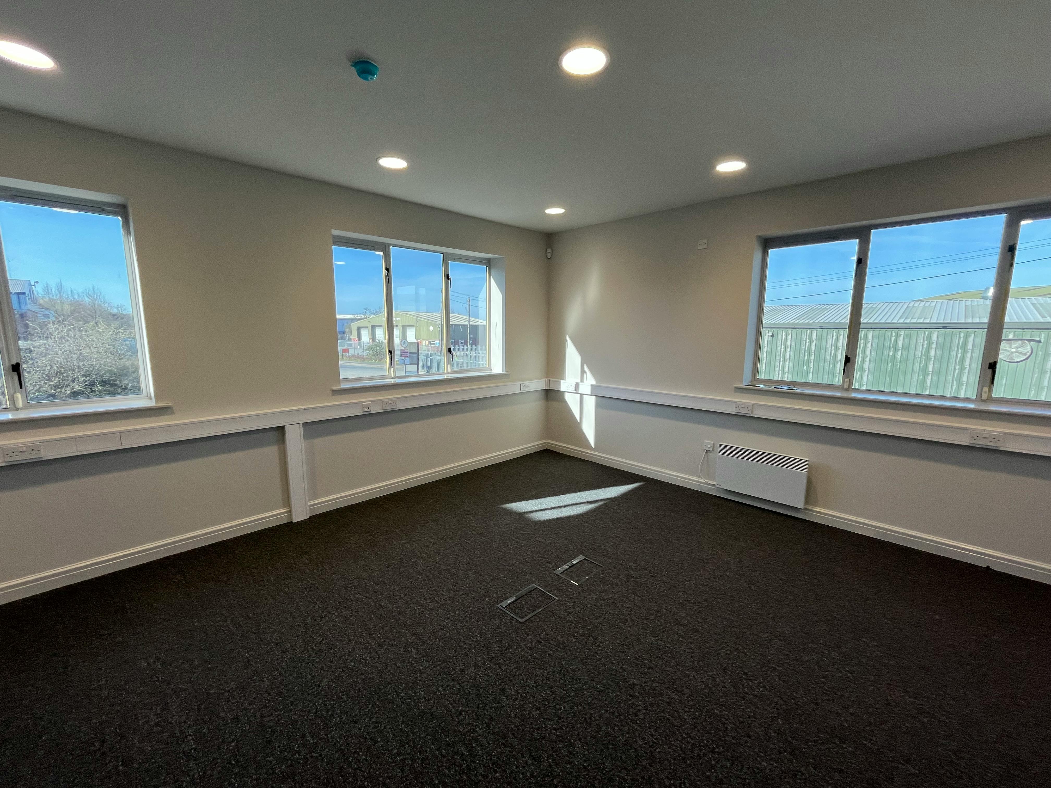 Unit 18, Macclesfield, Offices To Let - First Floor